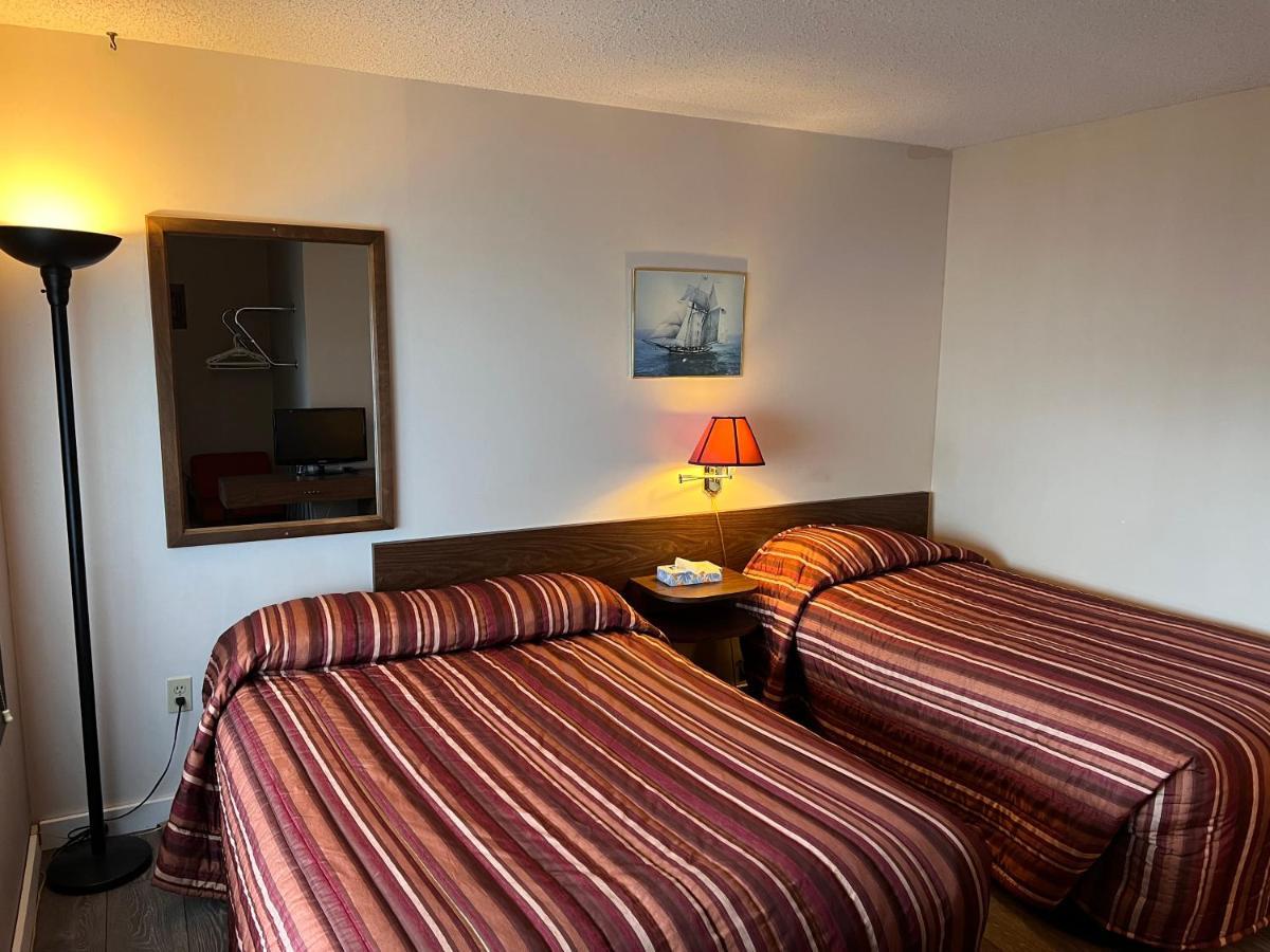 Sea Raven Motel Queen Charlotte Экстерьер фото