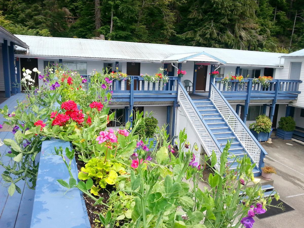 Sea Raven Motel Queen Charlotte Экстерьер фото