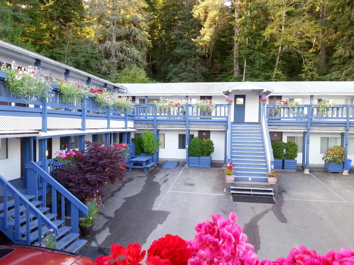 Sea Raven Motel Queen Charlotte Экстерьер фото