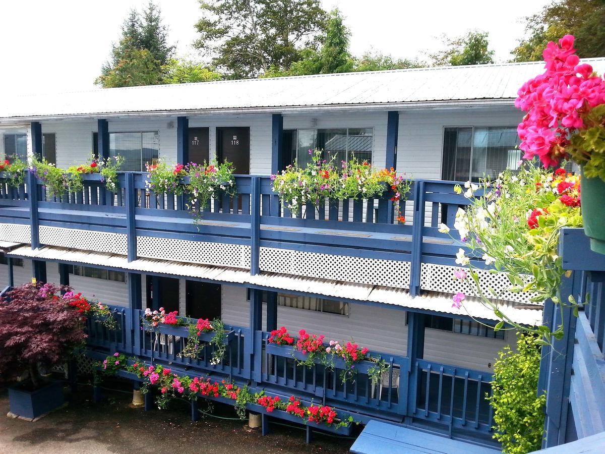Sea Raven Motel Queen Charlotte Экстерьер фото